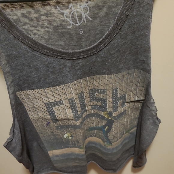 Chaser Gray Graphic Tank Top - Picture 6 of 6